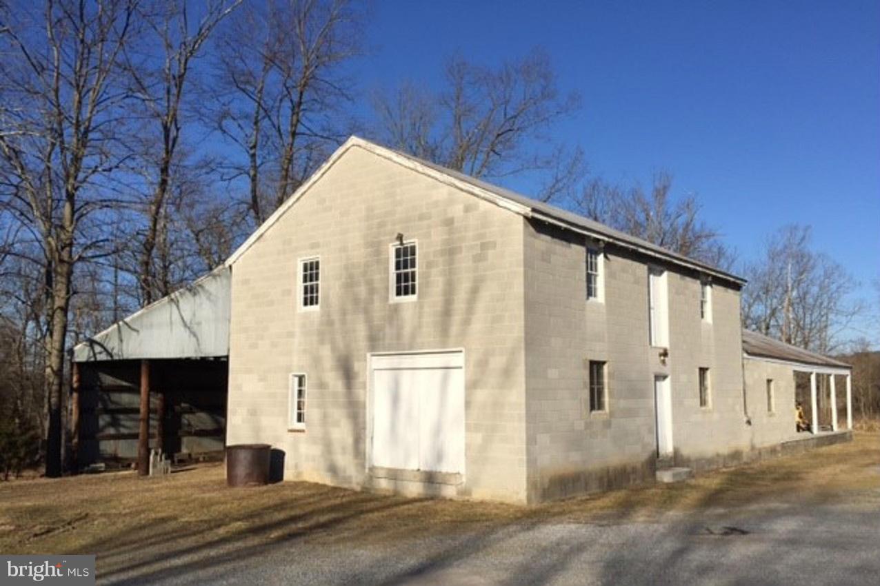 4337 Winchester Grade Road Berkeley Springs, WV 25411 - Photo 7 of 13 Exterior (General)