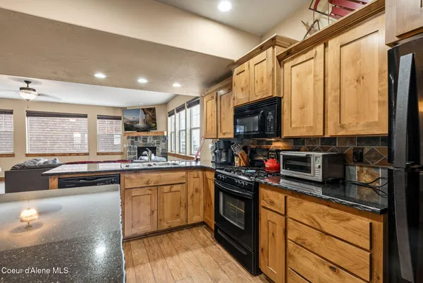 $799,000 | 80 Whiplash Circle, Sandpoint, ID 83864
