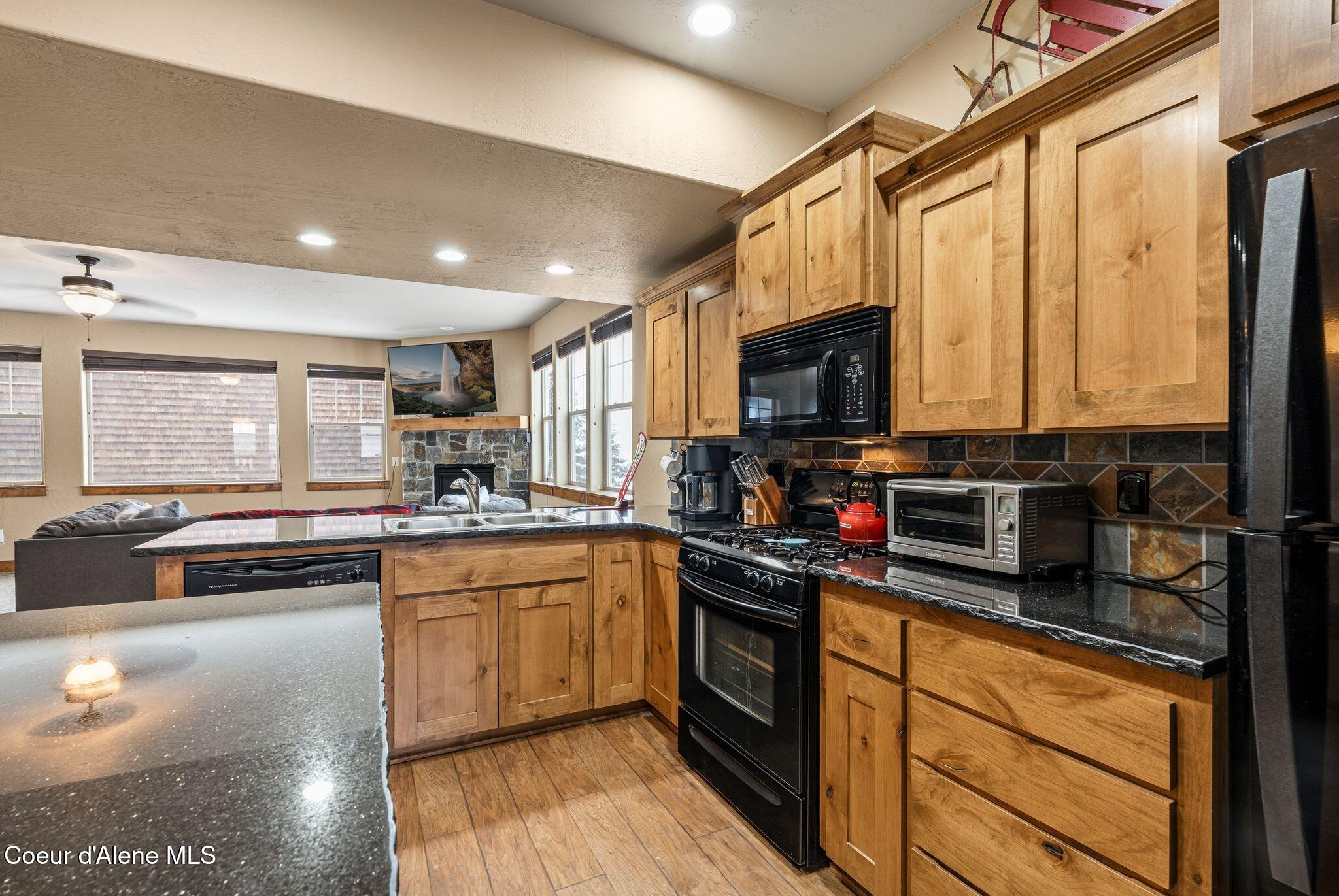 80 Whiplash Circle Sandpoint, ID 83864 - Photo 12 of 45 12_A7409783