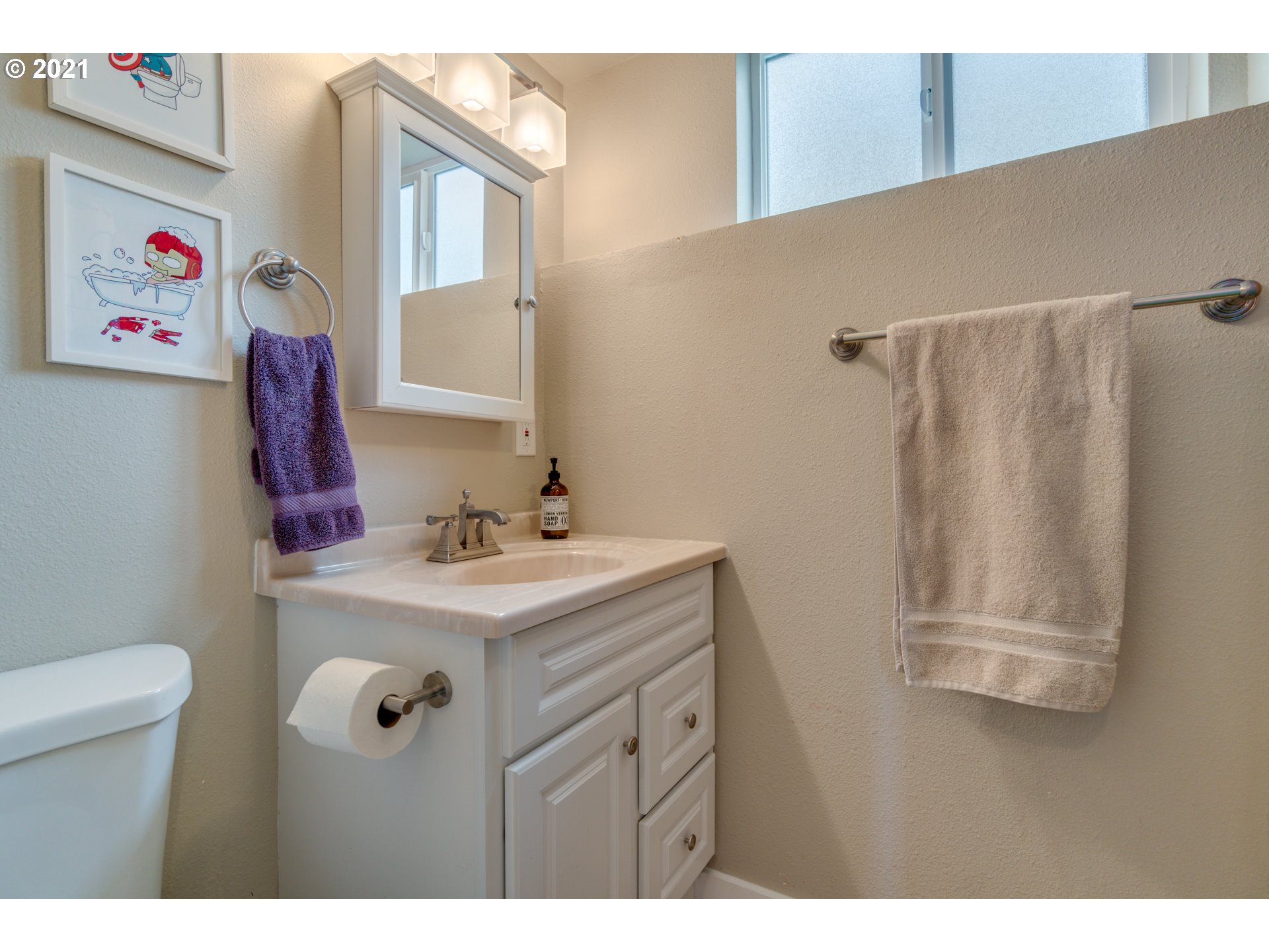 2287 Southeast Regner Road Gresham, OR 97080 - Photo 22 of 32 Gallery Image 22