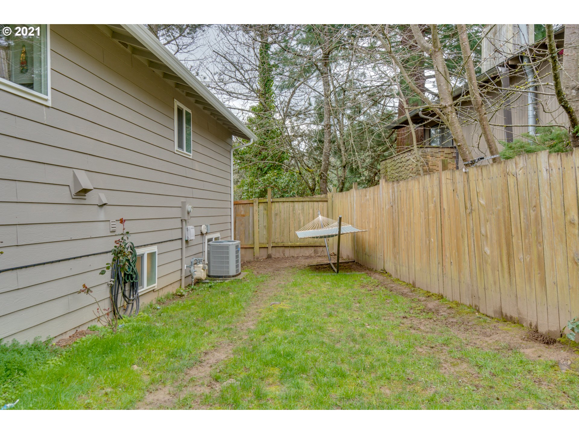 2287 Southeast Regner Road Gresham, OR 97080 - Photo 30 of 32 Gallery Image 30
