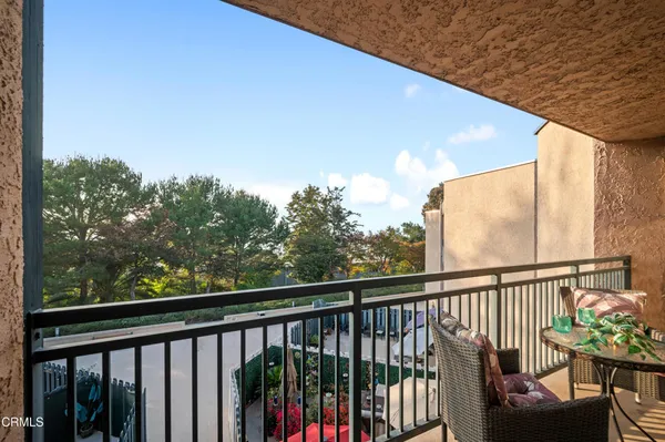 $599,900 | 4499 Via Marisol, Unit 321, Los Angeles, CA 90042
