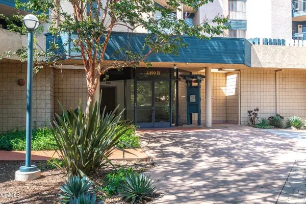 $599,900 | 4499 Via Marisol, Unit 321, Los Angeles, CA 90042