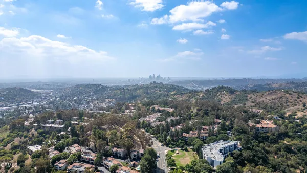 $599,900 | 4499 Via Marisol, Unit 321, Los Angeles, CA 90042