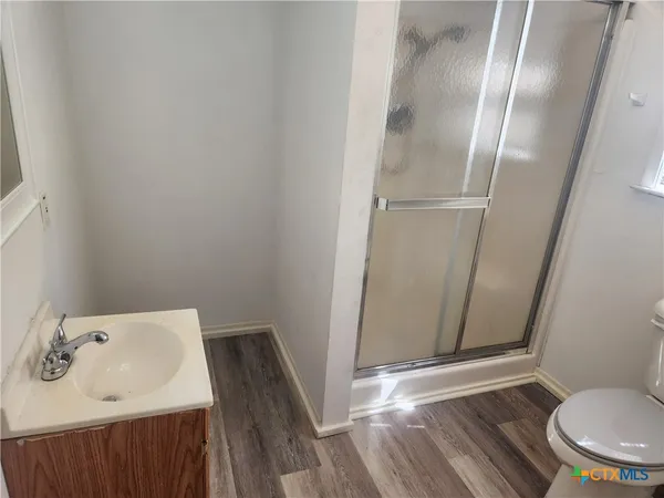 $1,300 | 1415 North 7th Street, Temple, TX 76501