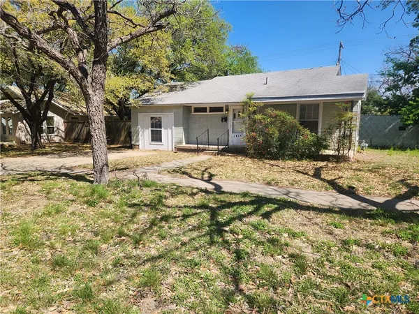$1,300 | 1415 North 7th Street, Temple, TX 76501