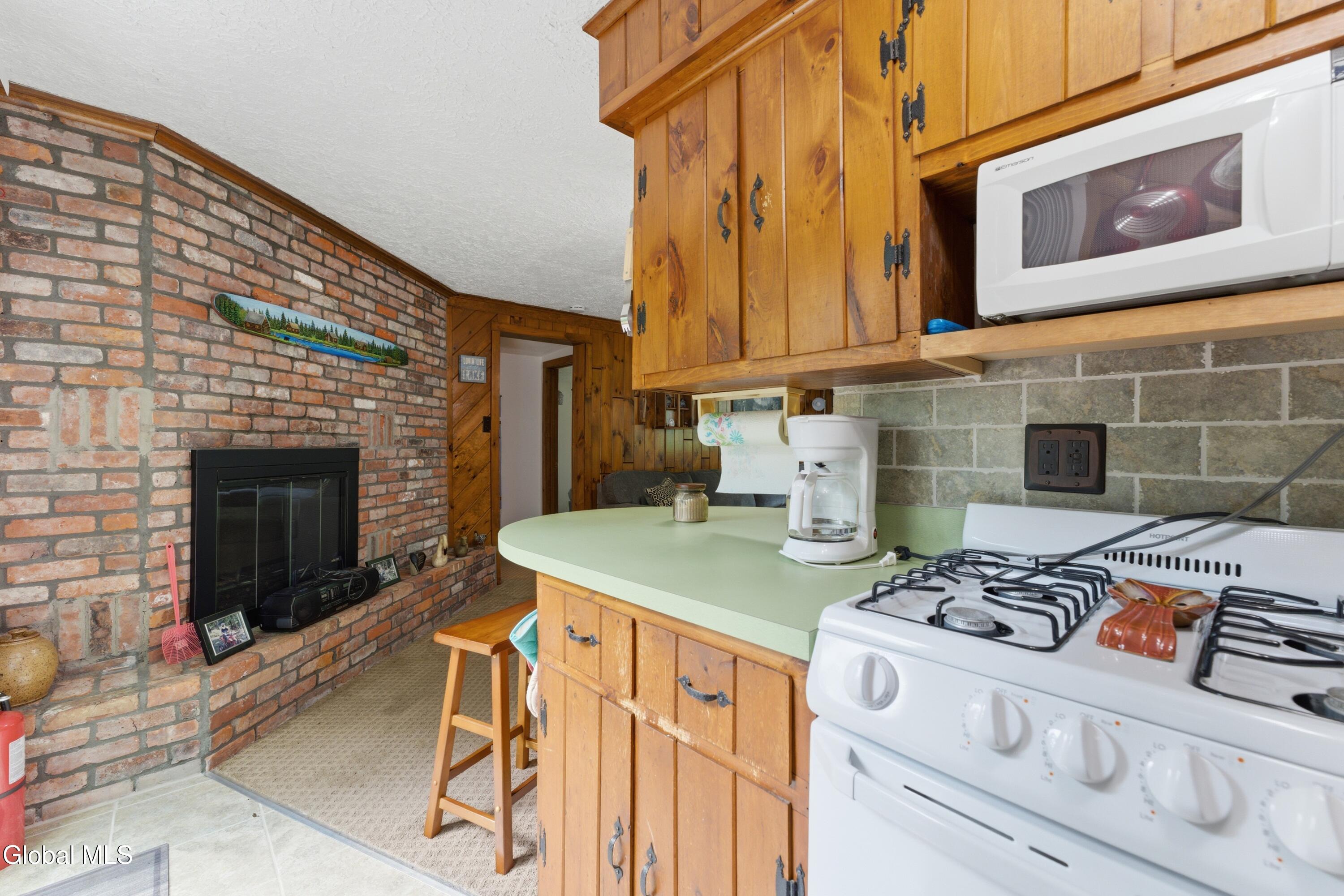 516 Coolidge Hill Road Bolton, NY 12824 - Photo 12 of 24 DOD04271