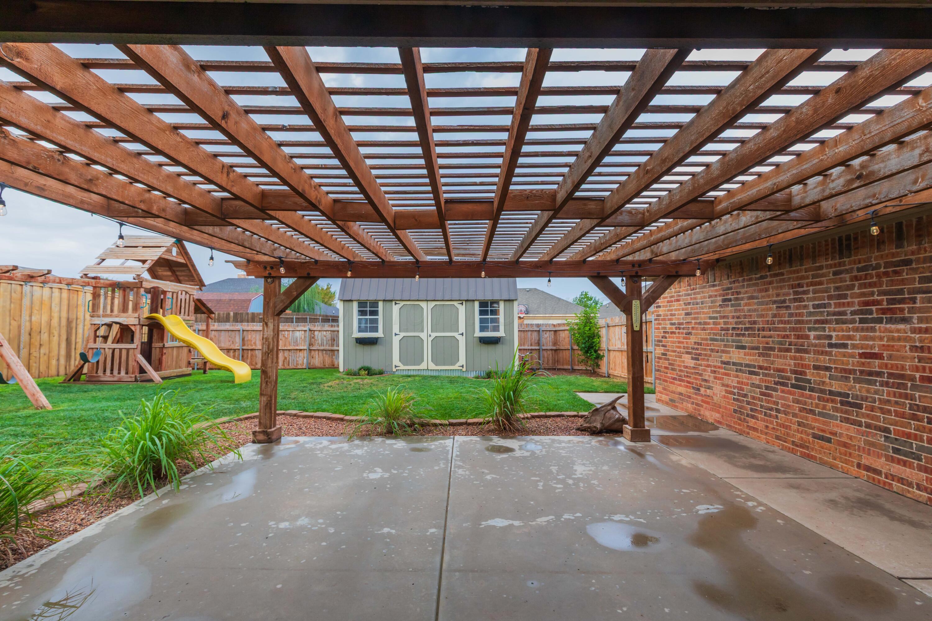 7402 Rochester Drive Amarillo, TX 79118 - Photo 33 of 40 PATIO VIEW 2