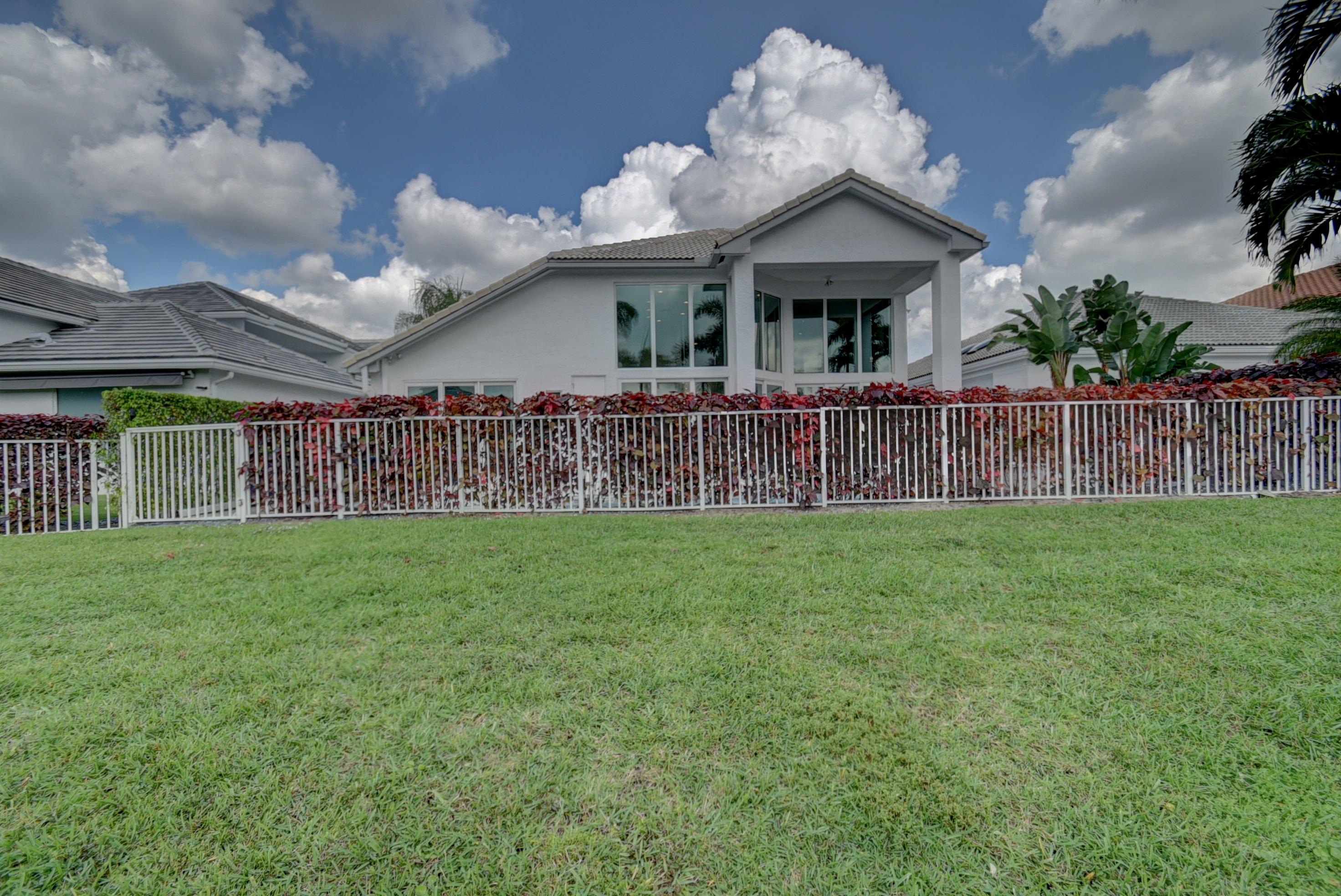 5723 Regency Circle East Boca Raton, FL 33496 - Photo 25 of 26 43_virtuals1 (43)