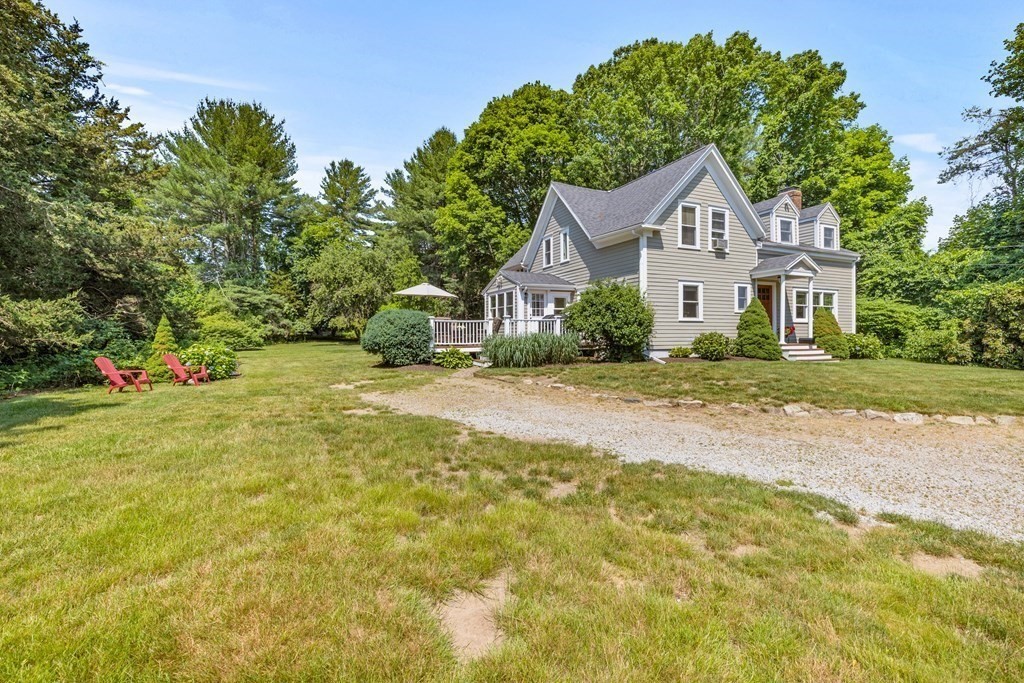 4 Pine Grove Road Hingham, MA 02043 - Photo 2 of 40