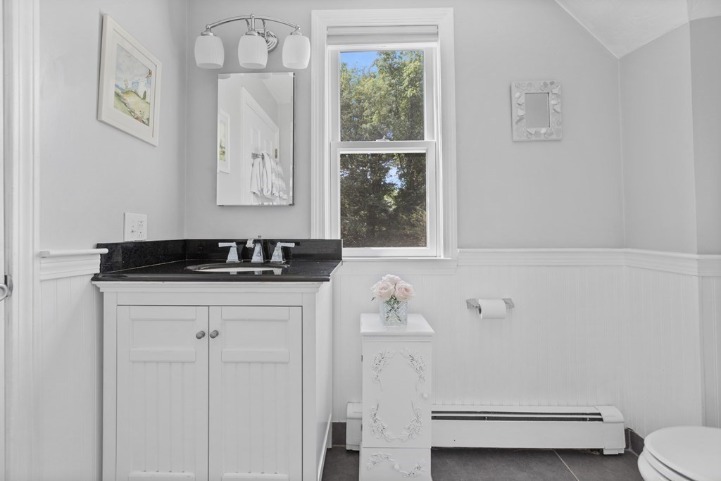 4 Pine Grove Road Hingham, MA 02043 - Photo 27 of 40