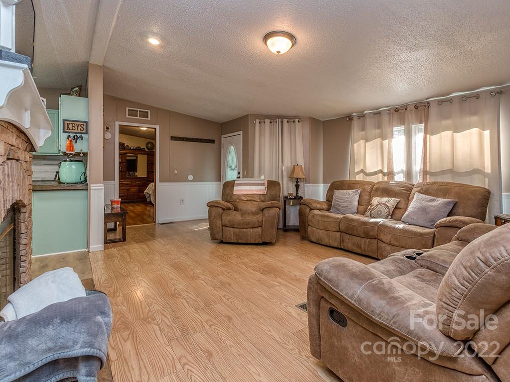 2816 Rolling Hills Road Lancaster, SC 29720 - Photo 4 of 27 Gallery Image 4