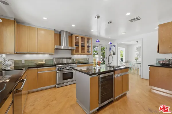 $1,849,000 | 12263 Laurel Terrace Drive, Studio City, CA 91604