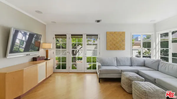 $1,849,000 | 12263 Laurel Terrace Drive, Studio City, CA 91604