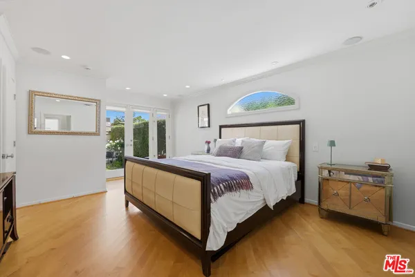 $1,849,000 | 12263 Laurel Terrace Drive, Studio City, CA 91604