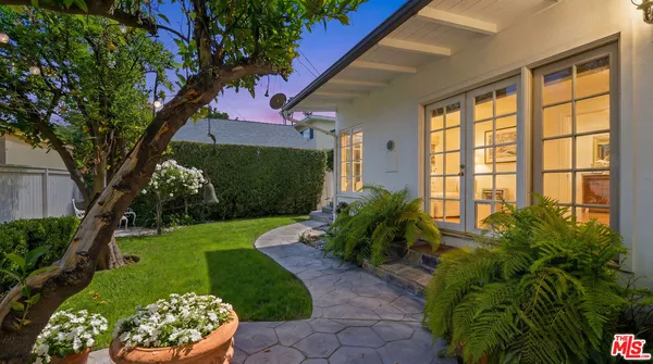 $1,849,000 | 12263 Laurel Terrace Drive, Studio City, CA 91604