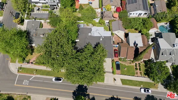 $1,849,000 | 12263 Laurel Terrace Drive, Studio City, CA 91604