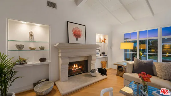 $1,849,000 | 12263 Laurel Terrace Drive, Studio City, CA 91604