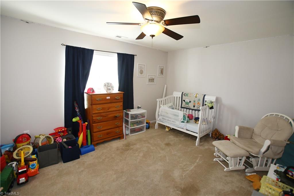720 Spinning Wheel Point High Point, NC 27265 - Photo 11 of 23 Gallery Image 11