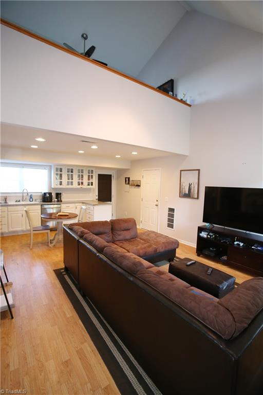 720 Spinning Wheel Point High Point, NC 27265 - Photo 14 of 23 Gallery Image 14