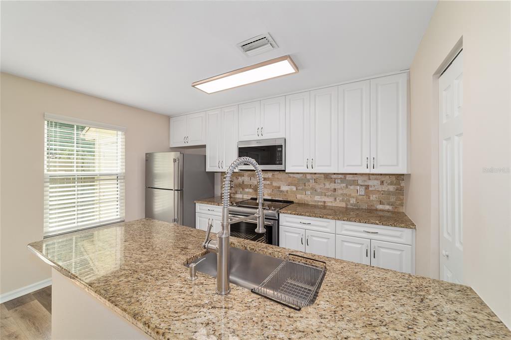 1701 Southeast 24th Road, Unit 102 Ocala, FL 34471 - Photo 7 of 22
