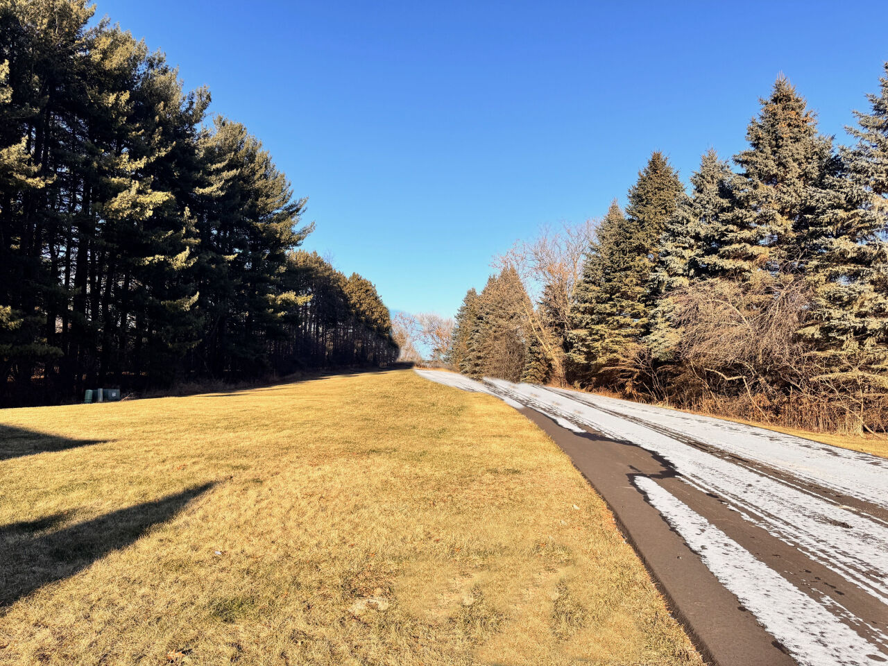 403 Trail Of Pnes Lane, Unit 405 Rochester, WI 53105 - Photo 4 of 17 Photo 4