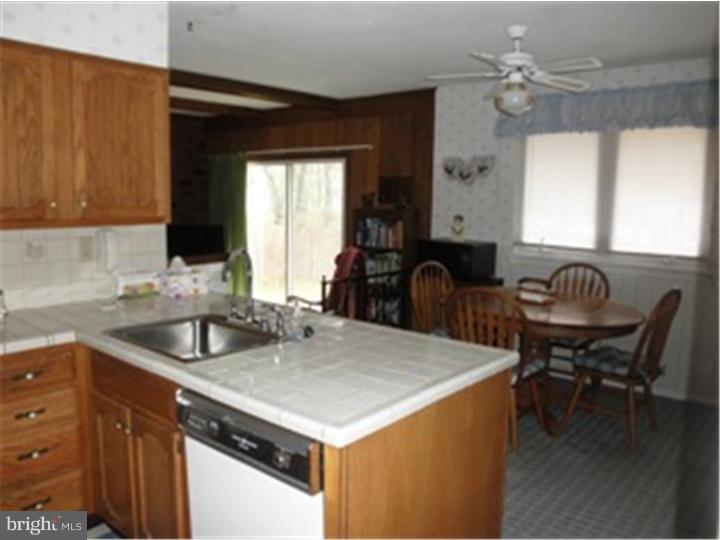 37 Harvard Road Voorhees, NJ 08043 - Photo 16 of 19 Gallery Image 16