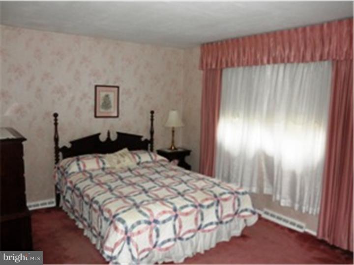37 Harvard Road Voorhees, NJ 08043 - Photo 18 of 19 Gallery Image 18