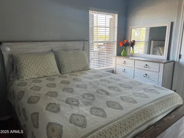 $1,900 | 255 South Kyrene Road, Unit 231, Chandler, AZ 85226