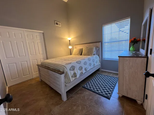 $1,900 | 255 South Kyrene Road, Unit 231, Chandler, AZ 85226