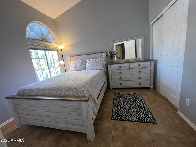 $1,900 | 255 South Kyrene Road, Unit 231, Chandler, AZ 85226