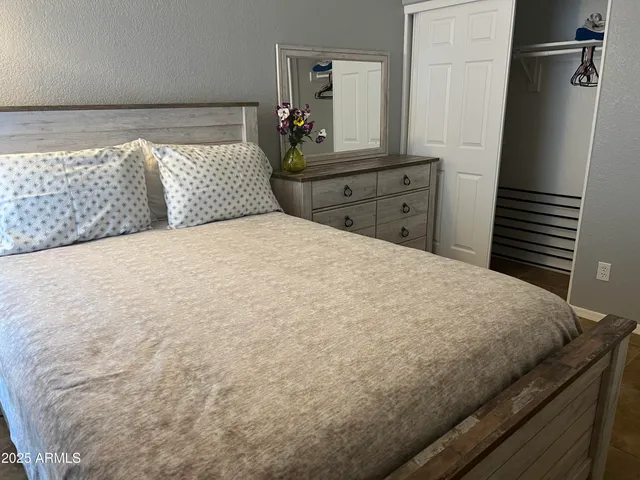 $1,900 | 255 South Kyrene Road, Unit 231, Chandler, AZ 85226