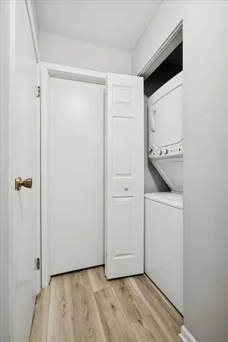 $225,000 | 5143 North East River Road, Unit 152B, Chicago, IL 60656