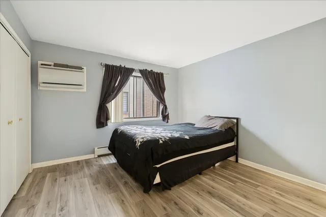 $225,000 | 5143 North East River Road, Unit 152B, Chicago, IL 60656