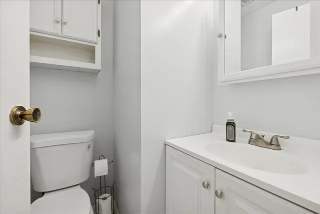 $225,000 | 5143 North East River Road, Unit 152B, Chicago, IL 60656