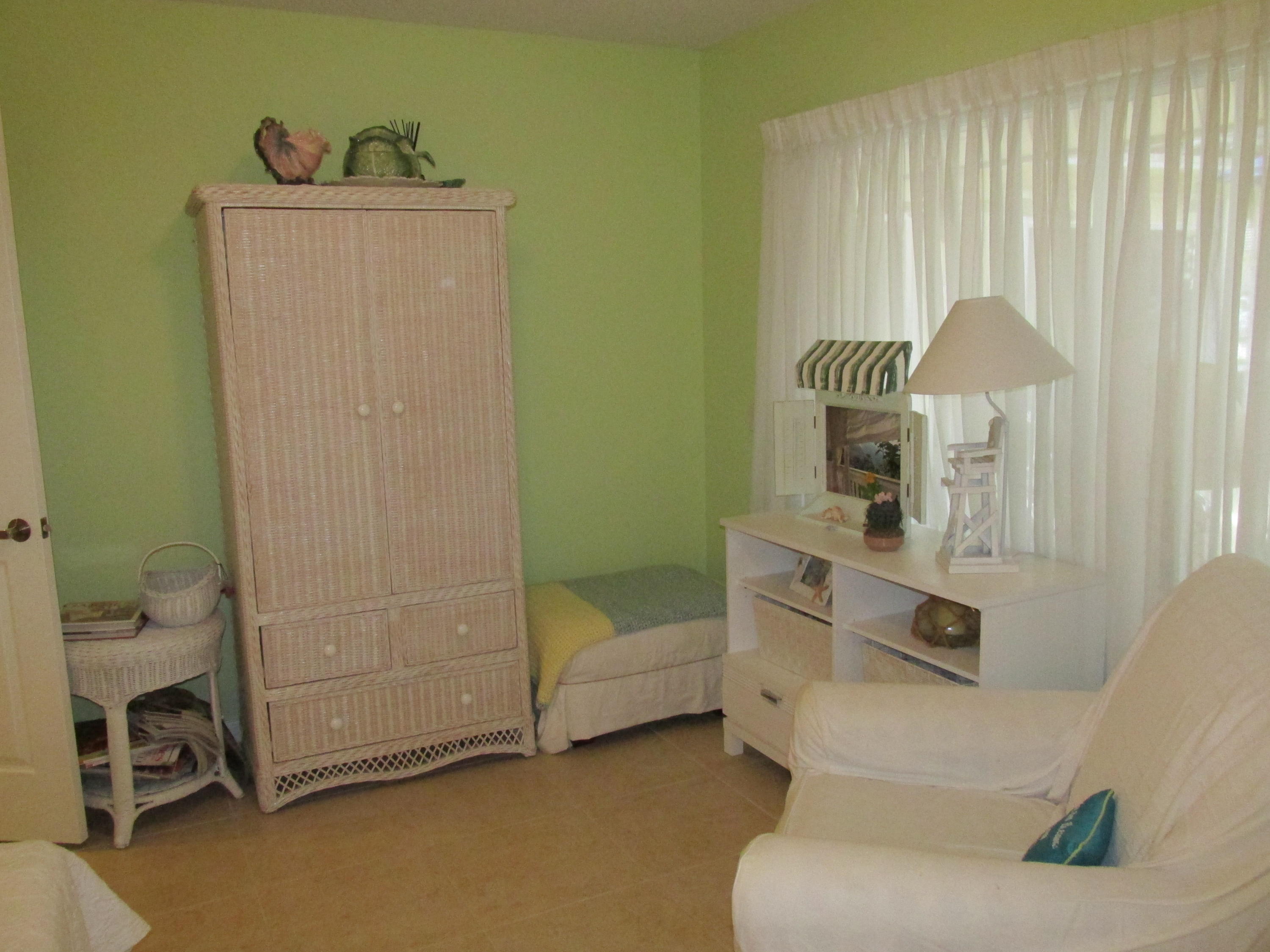 1201 Northwest Sun Terrace Circle, Unit D Port St. Lucie, FL 34986 - Photo 8 of 18 IMG_1397