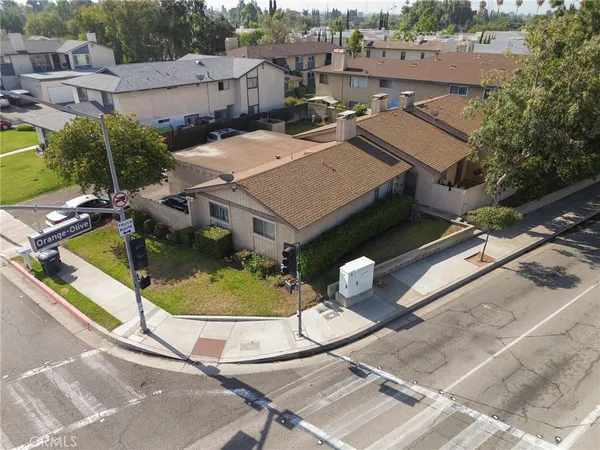 $1,175,000 | 312 East Meats Avenue, Orange, CA 92865
