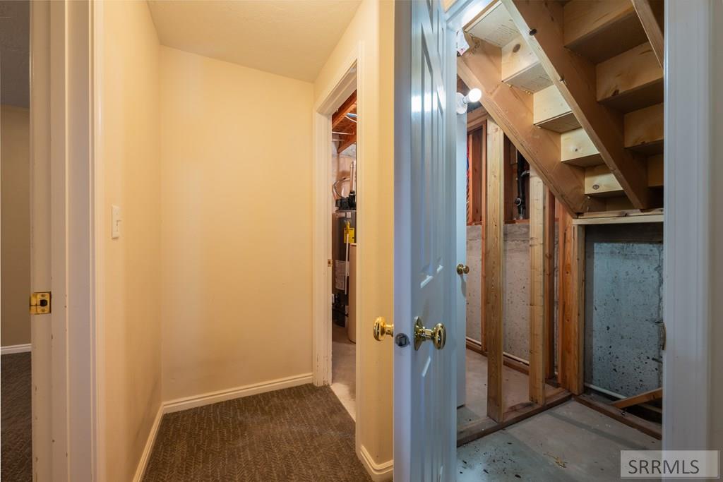 2755 Ridgecrest Drive Idaho Falls, ID 83404 - Photo 38 of 48