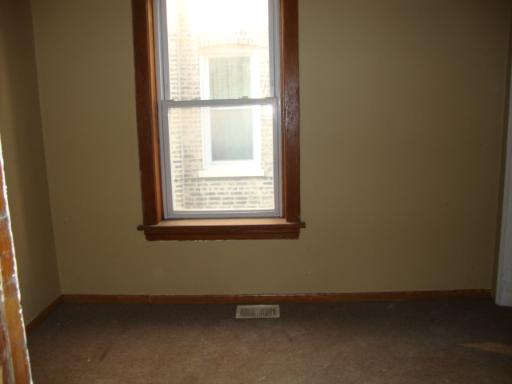 5818 North Ridge Avenue Chicago, IL 60660 - Photo 4 of 12 Gallery Image 4