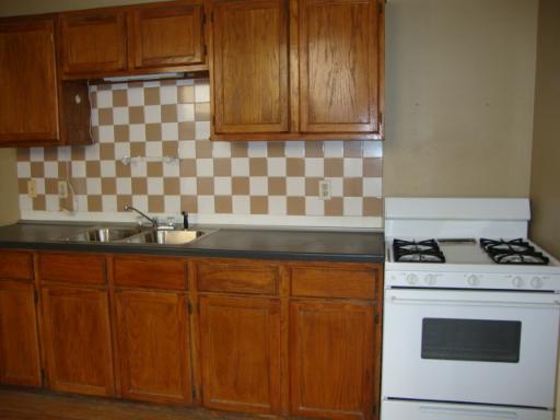 5818 North Ridge Avenue Chicago, IL 60660 - Photo 5 of 12 Gallery Image 5