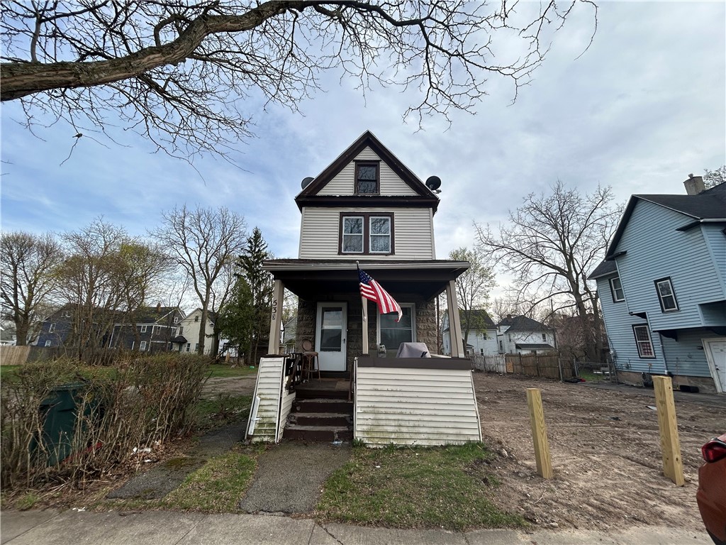 533 Frost Avenue Rochester, NY 14611 - Photo 2 of 16