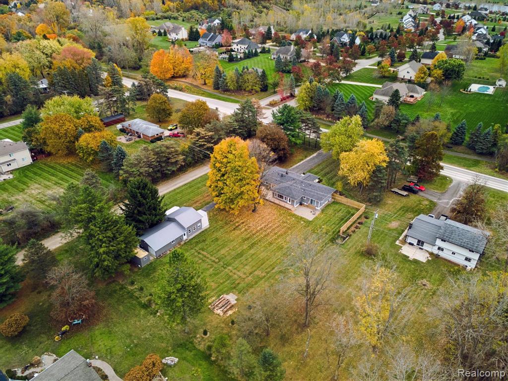 5100 Oak Hill Road Clarkston, MI 48348 - Photo 52 of 54 Gallery Image 52