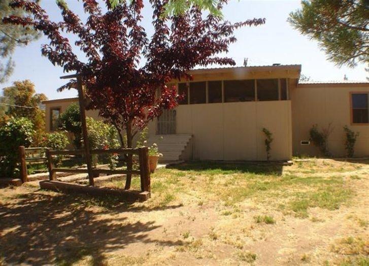 46542 Dunlap Road Miramonte, CA 93641 - Photo 3 of 26 screen room and entry
