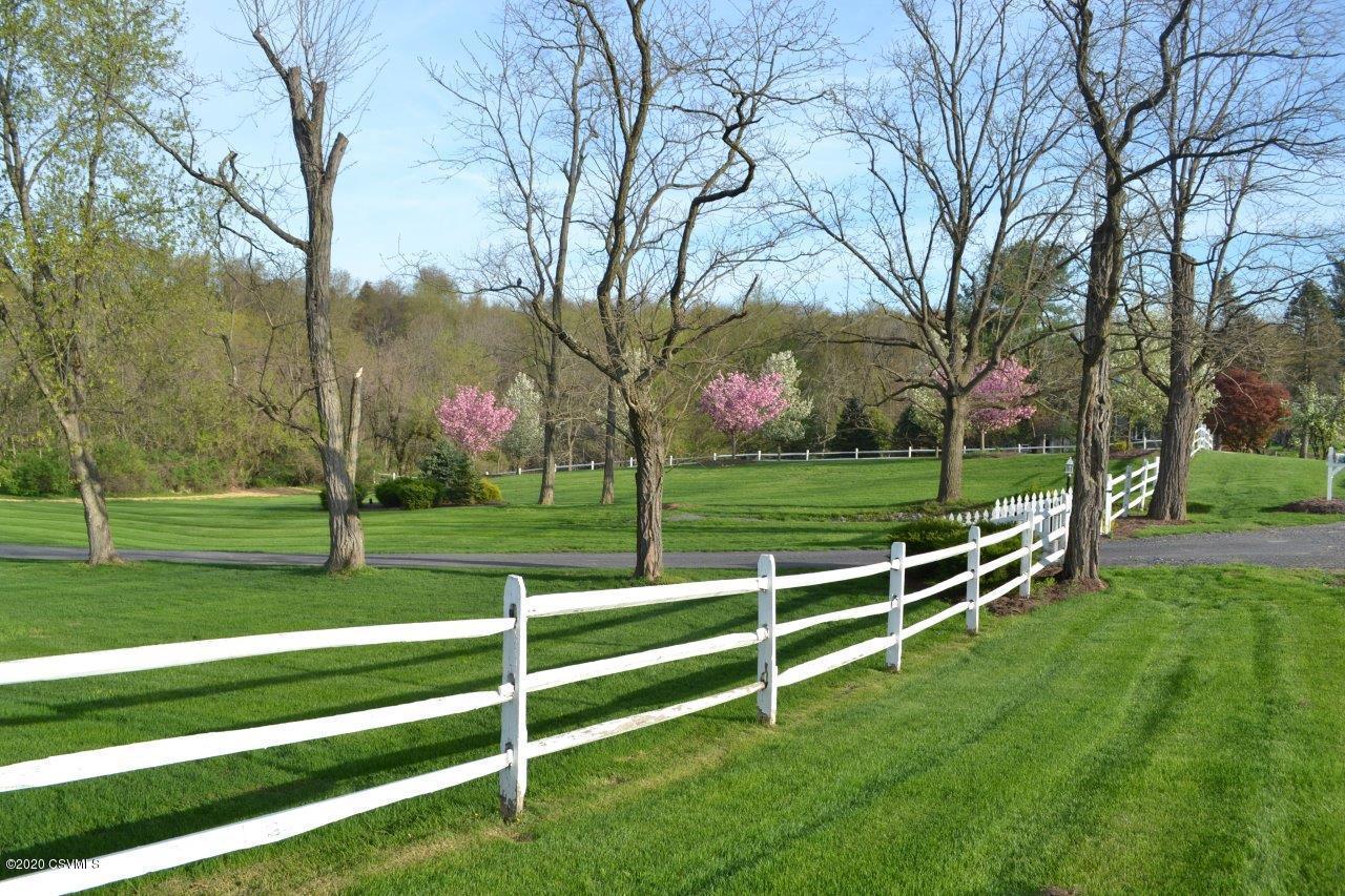 1538 Fairfield Road Lewisburg, PA 17837 - Photo 53 of 54 051