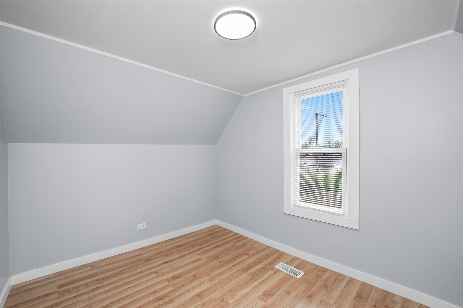 10554 South State Street Chicago, IL 60628 - Photo 14 of 26