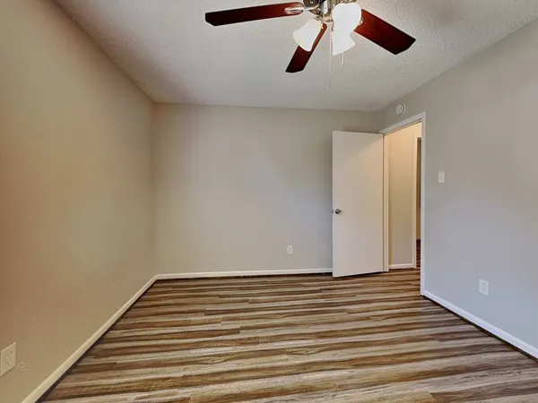 $1,665 | 8322 Autumn Willow Drive, Tomball, TX 77375