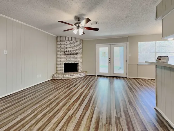 $1,665 | 8322 Autumn Willow Drive, Tomball, TX 77375