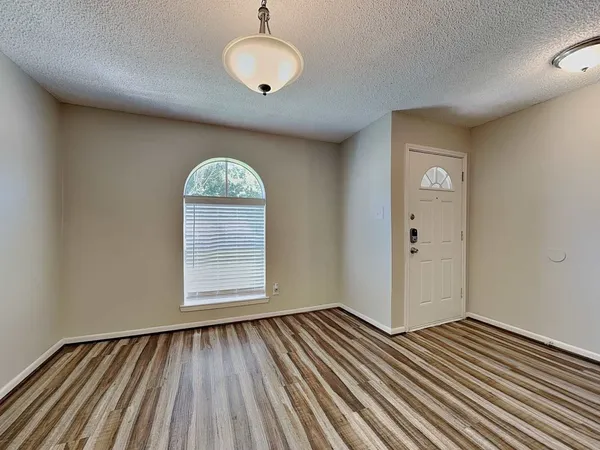 $1,665 | 8322 Autumn Willow Drive, Tomball, TX 77375
