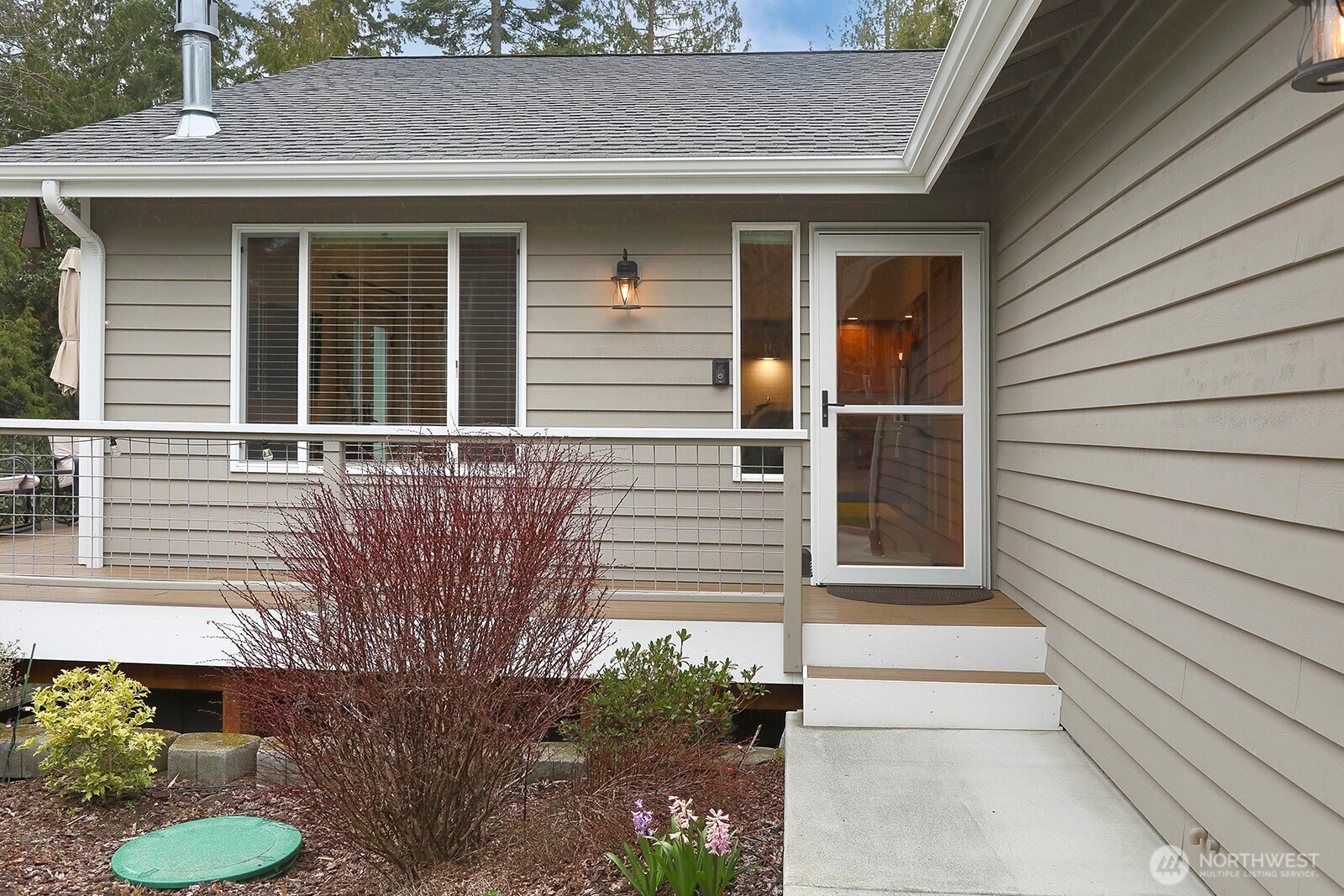 2903 Hi Crest Road Langley, WA 98260 - Photo 2 of 25