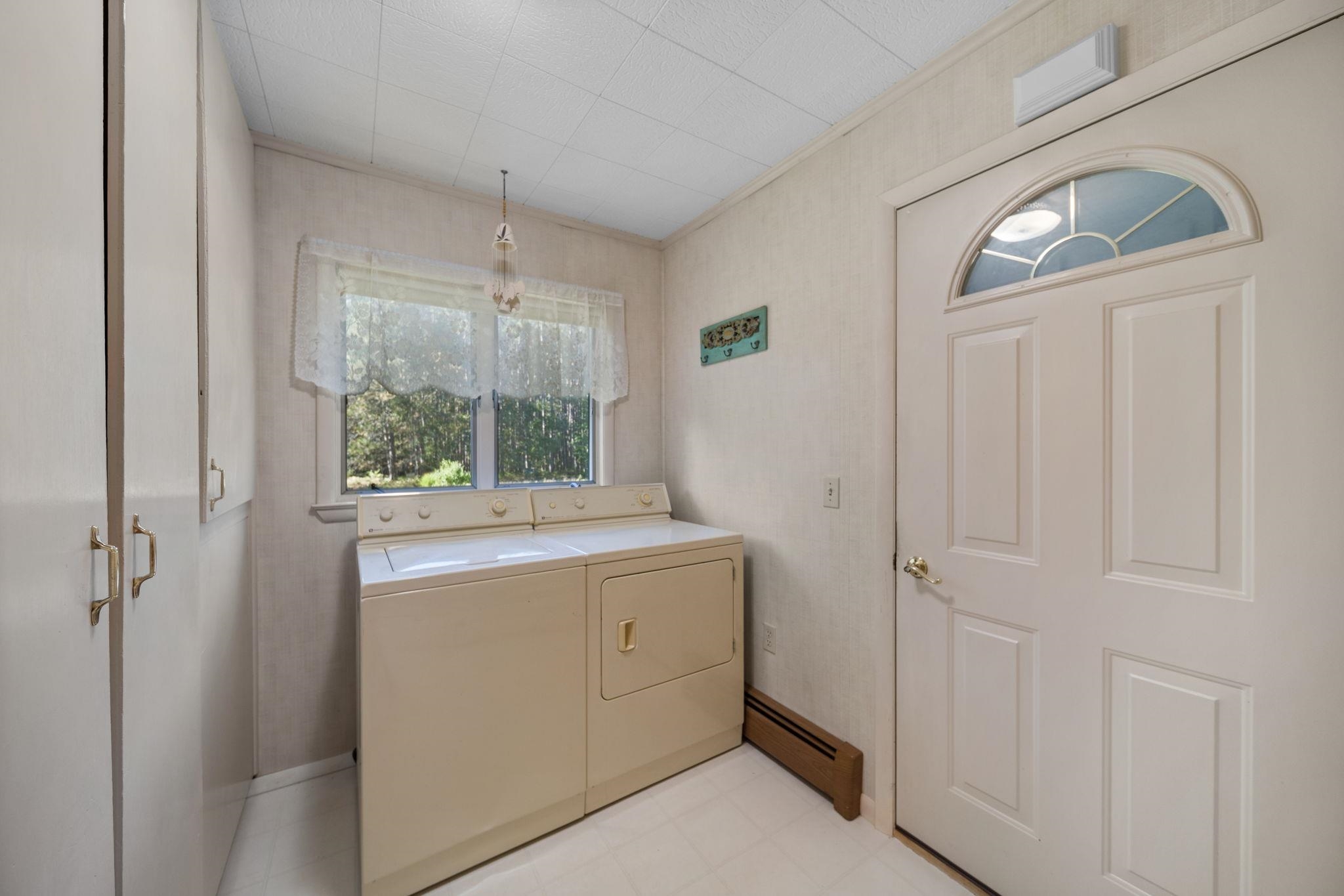 4200 Crofton Road South Boardman, MI 49680 - Photo 21 of 53 1951018-6f0b96b3-5dca-4084-adc6-3ef75dbf1d41.JPG